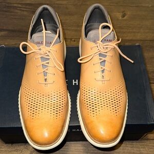 Cole Haan Men's Light Brown Leather Oxfords